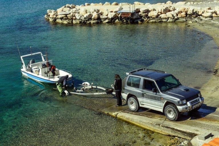boat trailer maintenance