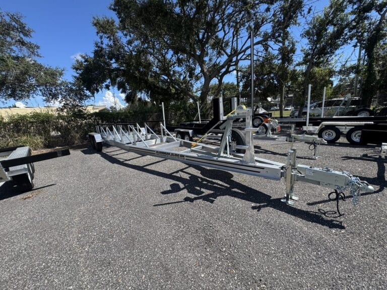 2025 34 phoenix racing cat hull